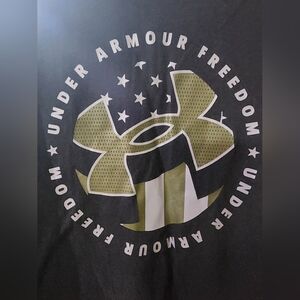 Under Armour Loose Coupe Tee Men's XL